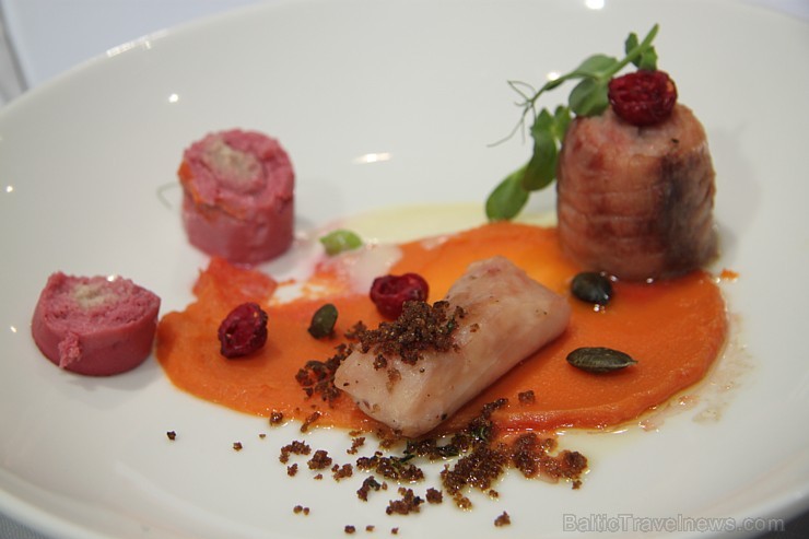 Starptautiskā šefpavāru žūrija 3.09.2015 izstādē Riga Food 2015 atzinīgi  vērtē «Latvijas pavārzellis 2015»  sagatavotos ēdienus 159829