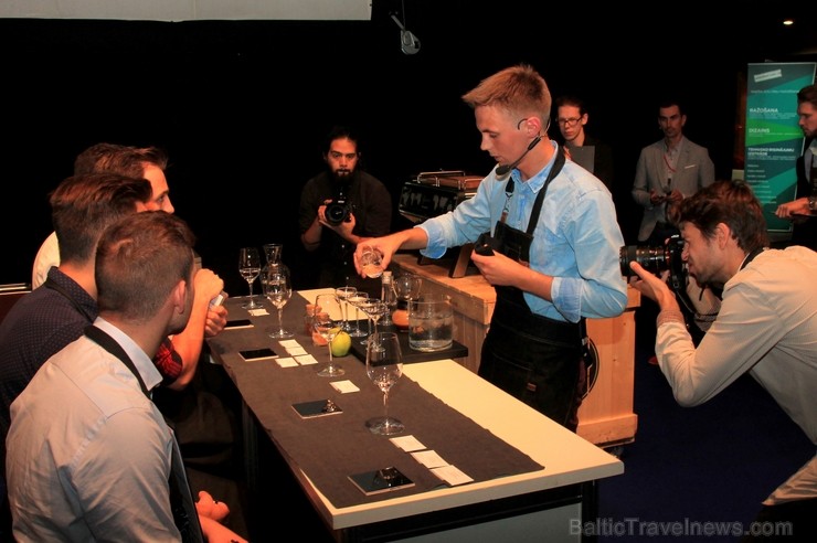Latvijas labāko kafijas meistaru sacensības Ķīpsalā «Sanremo Opera Cup 2015» 1. vietu ieguva Raimonds Zadvornovs (King Coffee Service) Latvijas labāko kafijas meistaru sacensības Ķīpsalā «Sanremo Opera Cup 2015» 1. vietu ieguva Raimonds Zadvornovs (King Coffee Service) 160171