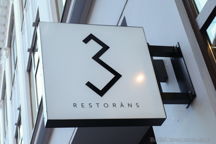 Restorāns „3 ” ir veidojies vairāku gadu laikā. Zīmola pimssākums meklējams 3 pavāru restorānā „Tam labam būs augt”, ko 2011. gadā izveidoja pazīstami Restorāns „3 ” ir veidojies vairāku gadu laikā. Zīmola pimssākums meklējams 3 pavāru restorānā „Tam labam būs augt”, ko 2011. gadā izveidoja pazīstami 160317