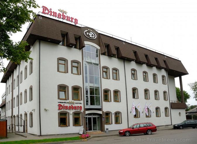 Viesnīca «Good Stay Dinaburg» piedāvā izmitināšanu 58 komfortablos numuros, kā arī iespēju atslabināties pēc grūtas darba dienas atpūtas kompleksā. Viesnīca «Good Stay Dinaburg» piedāvā izmitināšanu 58 komfortablos numuros, kā arī iespēju atslabināties pēc grūtas darba dienas atpūtas kompleksā. 162229