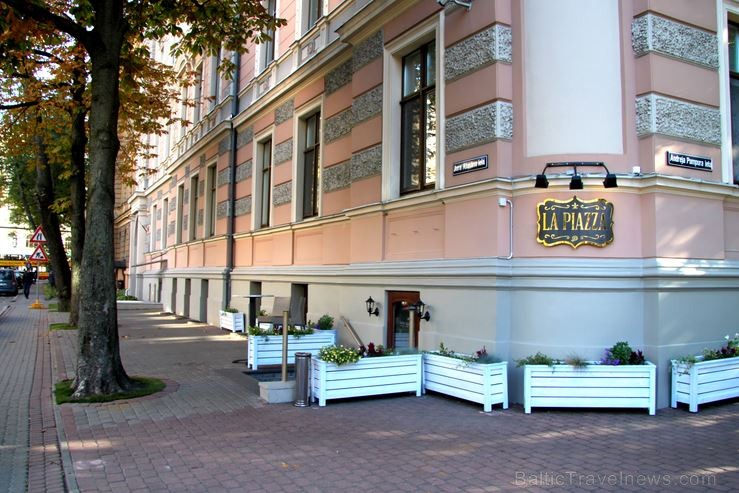 Travelnews.lv izbauda itāļu virtuvi restorānā «La Piazza» 163144