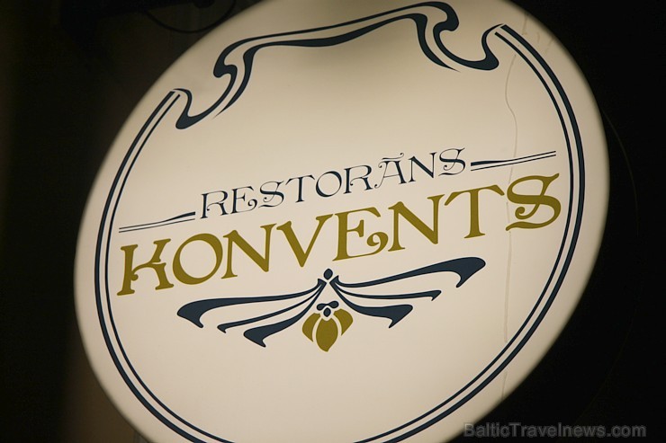 Vecīgas restorāns «Konvents» ir nomainījis nosaukumu un draudzīgi uzrunā gardēžus. Travelnews.lv redakcija izbauda restorāna viesmīlību. Vecīgas restorāns «Konvents» ir nomainījis nosaukumu un draudzīgi uzrunā gardēžus. Travelnews.lv redakcija izbauda restorāna viesmīlību. 167540