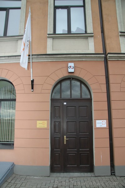 Tūrisma firma «Jēkaba ceļojumi» pēc 16 gadiem 25.04.2016 pārcēlās uz jaunu mājvietu - 11.novembra krastmalā 29, kur pirmās dienas mirkļus piefiksēja T Tūrisma firma «Jēkaba ceļojumi» pēc 16 gadiem 25.04.2016 pārcēlās uz jaunu mājvietu - 11.novembra krastmalā 29, kur pirmās dienas mirkļus piefiksēja T 172928