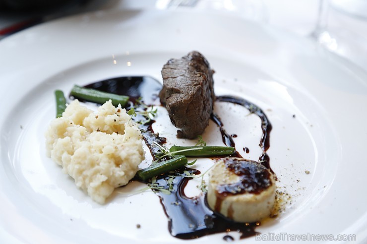 2016. gada 28. aprīlī «Vīna studija» gardēžiem dāvina burvīgas vakariņas ar Michelin šefpavāru Jeremi Fontin no Francijas 2016. gada 28. aprīlī «Vīna studija» gardēžiem dāvina burvīgas vakariņas ar Michelin šefpavāru Jeremi Fontin no Francijas 173536