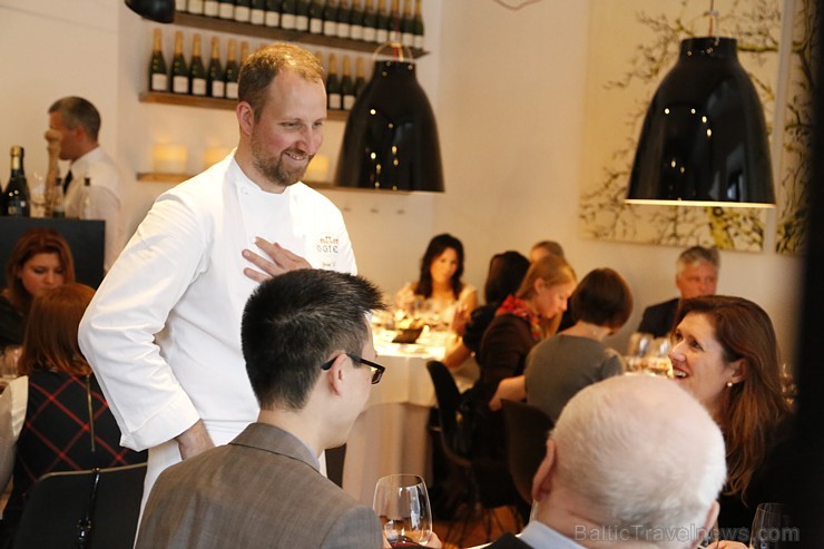 2016. gada 28. aprīlī «Vīna studija» gardēžiem dāvina burvīgas vakariņas ar Michelin šefpavāru Jeremi Fontin no Francijas 2016. gada 28. aprīlī «Vīna studija» gardēžiem dāvina burvīgas vakariņas ar Michelin šefpavāru Jeremi Fontin no Francijas 173543