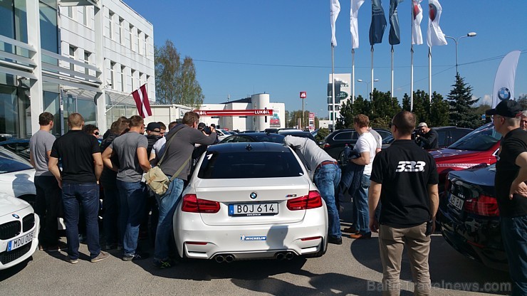Latvijas bobslejisti, skeletonisti un kamaniņu braucēji ar Inchcape BM Auto iniciatīvu 3.05.2016 dodas Vidzemes ceļos ar jaudīgajiem BMW M modeļiem Latvijas bobslejisti, skeletonisti un kamaniņu braucēji ar Inchcape BM Auto iniciatīvu 3.05.2016 dodas Vidzemes ceļos ar jaudīgajiem BMW M modeļiem 173571