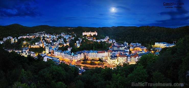 Karlovy Vary ir lielākais un iecienītākais Čehijas kūrorts, kas pazīstams ar saviem termālajiem avotiem. Kopumā Karlovy Vary atrodas vairāk nekā 100 d Karlovy Vary ir lielākais un iecienītākais Čehijas kūrorts, kas pazīstams ar saviem termālajiem avotiem. Kopumā Karlovy Vary atrodas vairāk nekā 100 d 177129