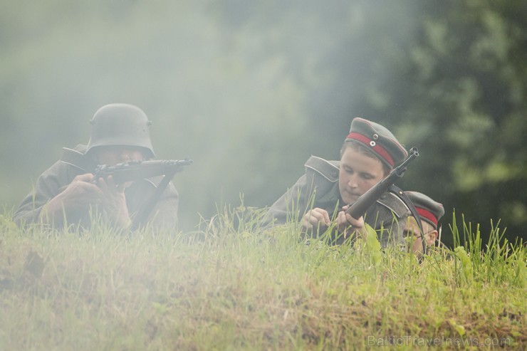 Cēsu kaujas godina ar to rekonstrukciju 177722