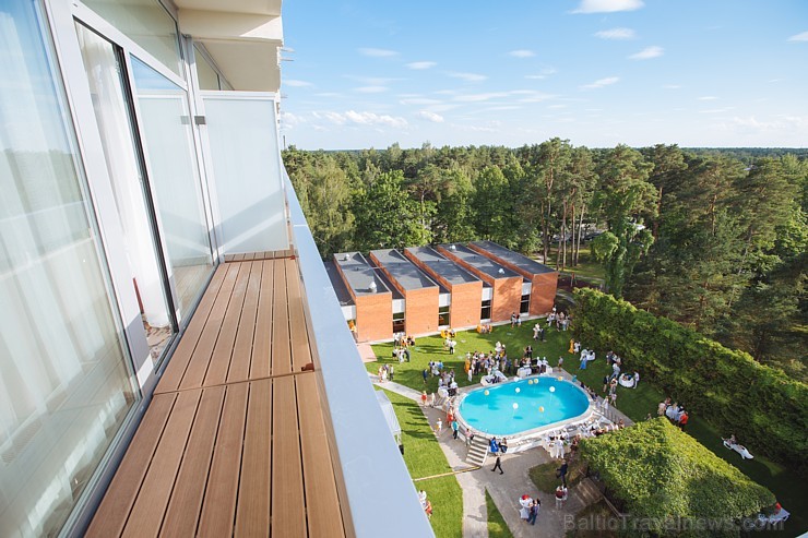 Ar kūrorta pilsētas cienīgu balli atklāta un darbu uzsākusi 4 zvaigžņu viesnīca «SemaraH Hotel Lielupe SPA & Conferences» Ar kūrorta pilsētas cienīgu balli atklāta un darbu uzsākusi 4 zvaigžņu viesnīca «SemaraH Hotel Lielupe SPA & Conferences» 178148