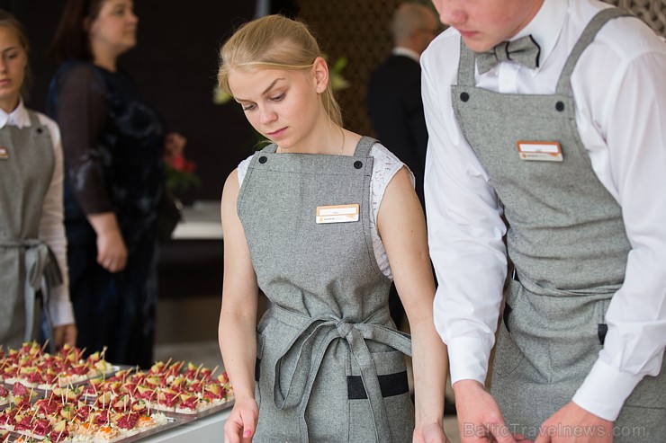 Ar kūrorta pilsētas cienīgu balli atklāta un darbu uzsākusi 4 zvaigžņu viesnīca «SemaraH Hotel Lielupe SPA & Conferences» Ar kūrorta pilsētas cienīgu balli atklāta un darbu uzsākusi 4 zvaigžņu viesnīca «SemaraH Hotel Lielupe SPA & Conferences» 178181