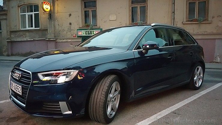 Travelnews.lv ar jauno Audi A3 Sportback Sport apciemo Saldus lepnumu «Velve» un Jaunpili 180735