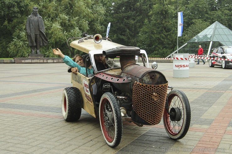 «Nissan Norde Cartoon rallijs 2016» pārsteidz ar radošumu 181933
