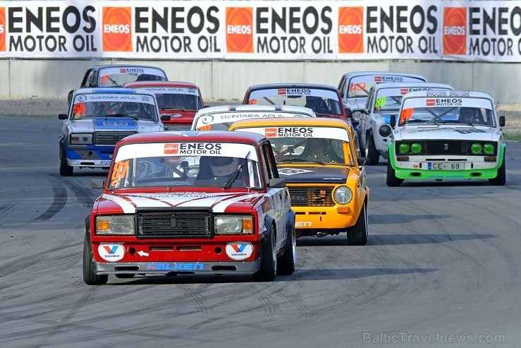 Ar spraigām cīņām trasē atzīmē Baltijas autošosejas festivāla «Riga Summer Race» 5 gadu jubileju Ar spraigām cīņām trasē atzīmē Baltijas autošosejas festivāla «Riga Summer Race» 5 gadu jubileju 182544