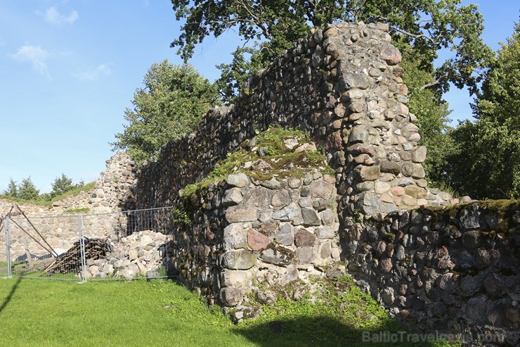 Ziemeļu kara laikā 1702. gada augustā pili ielenca krievu karaspēks ģenerāļa feldmaršala Borisa Šeremetjeva (Борис Шереметьев) vadībā. Pēc desmit dien 183881