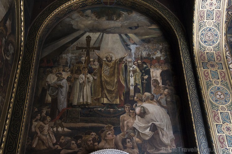 Svētā Vladimira katedrāle ir viena no nozīmīgākajām pareizticīgo baznīcām Ukrainā 185358