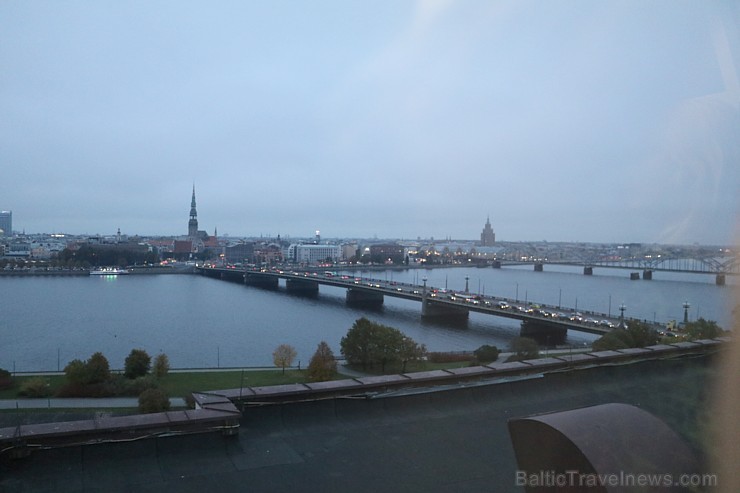Pārdaugavas viesnīca «Radisson Blu Hotel Daugava» prezentē Ziemassvētkus un iepazīstina ar jauno direktoru Pārdaugavas viesnīca «Radisson Blu Hotel Daugava» prezentē Ziemassvētkus un iepazīstina ar jauno direktoru 186328