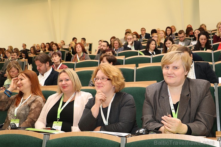 Vidzemes Augstskola: «Pieredze, inovācijas un izaicinājumi tūrismā: globālo tendenču vietējie risinājumi» Vidzemes Augstskola: «Pieredze, inovācijas un izaicinājumi tūrismā: globālo tendenču vietējie risinājumi» 186552
