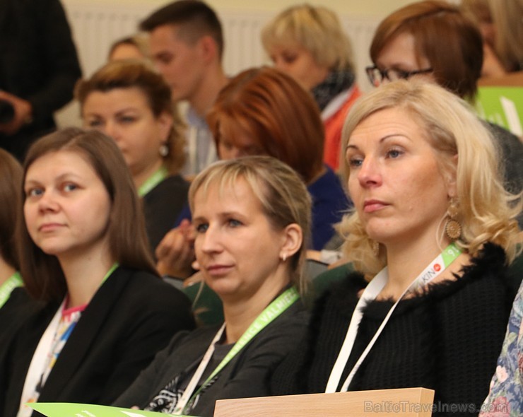Vidzemes Augstskola: «Pieredze, inovācijas un izaicinājumi tūrismā: globālo tendenču vietējie risinājumi» Vidzemes Augstskola: «Pieredze, inovācijas un izaicinājumi tūrismā: globālo tendenču vietējie risinājumi» 186565