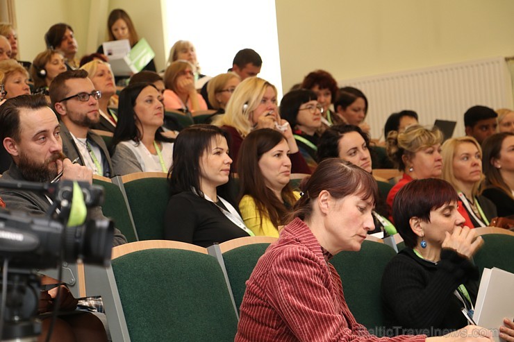 Vidzemes Augstskola: «Pieredze, inovācijas un izaicinājumi tūrismā: globālo tendenču vietējie risinājumi» Vidzemes Augstskola: «Pieredze, inovācijas un izaicinājumi tūrismā: globālo tendenču vietējie risinājumi» 186572