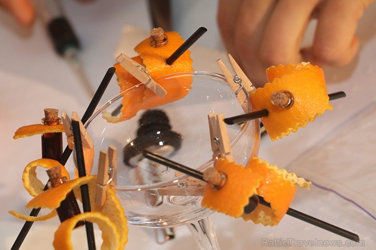 Starptautiskais bārmeņu konkurss «Riga Black Balsam Global Cocktail Challenge 2016» 24.11.2016 pulcē gandrīz 50 dalībniekus no 19 valstīm Starptautiskais bārmeņu konkurss «Riga Black Balsam Global Cocktail Challenge 2016» 24.11.2016 pulcē gandrīz 50 dalībniekus no 19 valstīm 188568