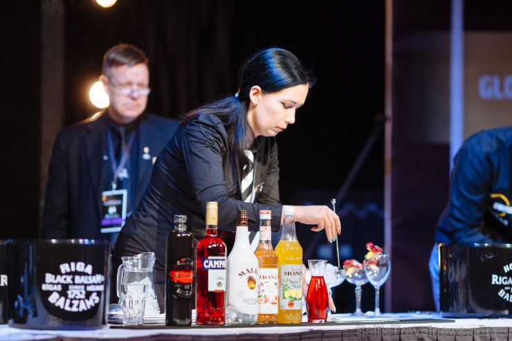 Starptautiskais bārmeņu konkurss «Riga Black Balsam Global Cocktail Challenge 2016» pulcē 19 valstis (Papildināts) Starptautiskais bārmeņu konkurss «Riga Black Balsam Global Cocktail Challenge 2016» pulcē 19 valstis (Papildināts) 188704