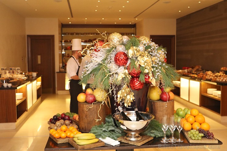 Tūrisma firmas «Baltic Travel Group» vadītājs izbauda «Four Seasons Hotel Moscow» lepnās brokastis 190031