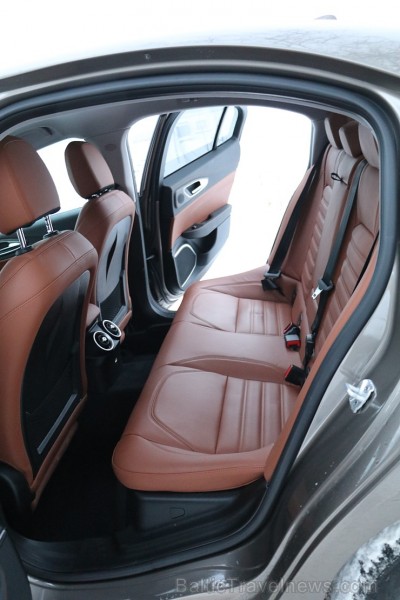 Travelnews.lv redakcija 3 dienas apceļo Vidzemi ar jauno Alfa Romeo Giulia 2.2 180 MJet AT Super Travelnews.lv redakcija 3 dienas apceļo Vidzemi ar jauno Alfa Romeo Giulia 2.2 180 MJet AT Super 191107