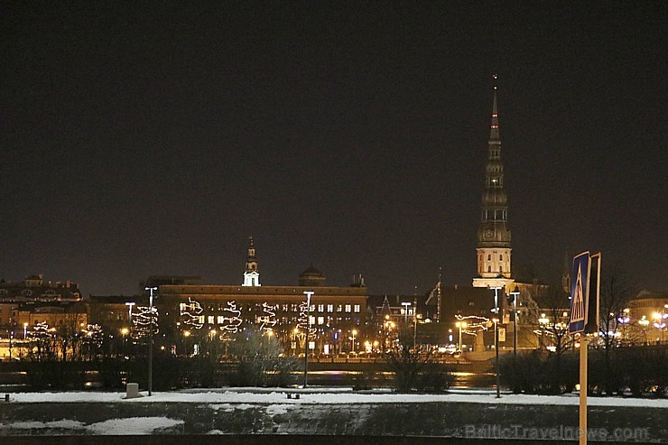 «Radisson Blu Daugava» restorāns «Panorama» iepazīstina tūrisma profesionāļus un korporatīvos partnerus ar indiešu virtuves piedāvājumu «Radisson Blu Daugava» restorāns «Panorama» iepazīstina tūrisma profesionāļus un korporatīvos partnerus ar indiešu virtuves piedāvājumu 191671