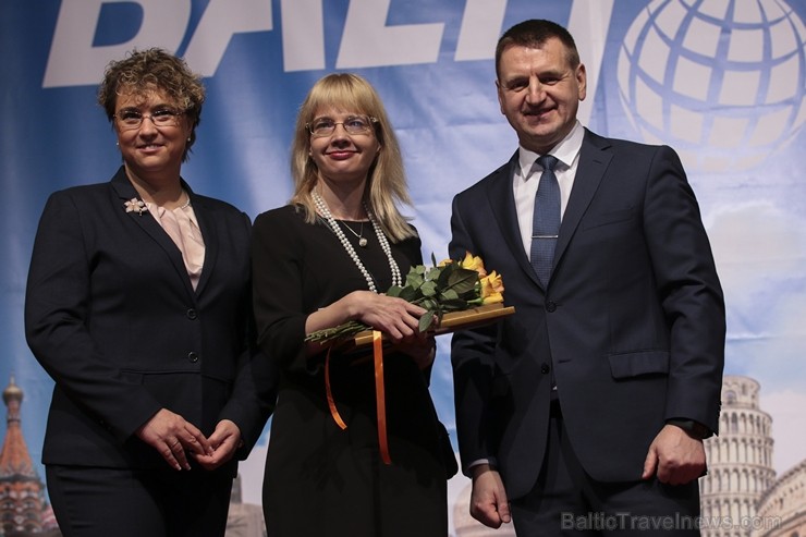 Oficiālā balvas GADA CILVĒKS TŪRISMĀ 2016 pasniegšanas ceremonija norisinājās 03.02.2017 tūrisma izstādes Oficiālā balvas GADA CILVĒKS TŪRISMĀ 2016 pasniegšanas ceremonija norisinājās 03.02.2017 tūrisma izstādes