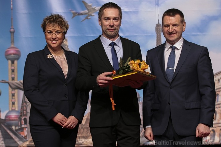 Oficiālā balvas GADA CILVĒKS TŪRISMĀ 2016 pasniegšanas ceremonija norisinājās 03.02.2017 tūrisma izstādes Oficiālā balvas GADA CILVĒKS TŪRISMĀ 2016 pasniegšanas ceremonija norisinājās 03.02.2017 tūrisma izstādes