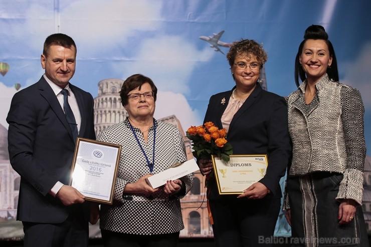 Oficiālā balvas GADA CILVĒKS TŪRISMĀ 2016 pasniegšanas ceremonija norisinājās 03.02.2017 tūrisma izstādes Oficiālā balvas GADA CILVĒKS TŪRISMĀ 2016 pasniegšanas ceremonija norisinājās 03.02.2017 tūrisma izstādes