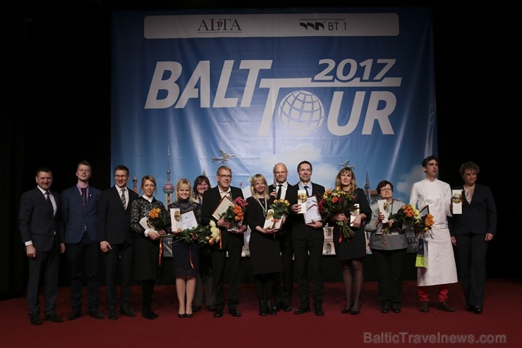 Oficiālā balvas GADA CILVĒKS TŪRISMĀ 2016 pasniegšanas ceremonija norisinājās 03.02.2017 tūrisma izstādes Oficiālā balvas GADA CILVĒKS TŪRISMĀ 2016 pasniegšanas ceremonija norisinājās 03.02.2017 tūrisma izstādes