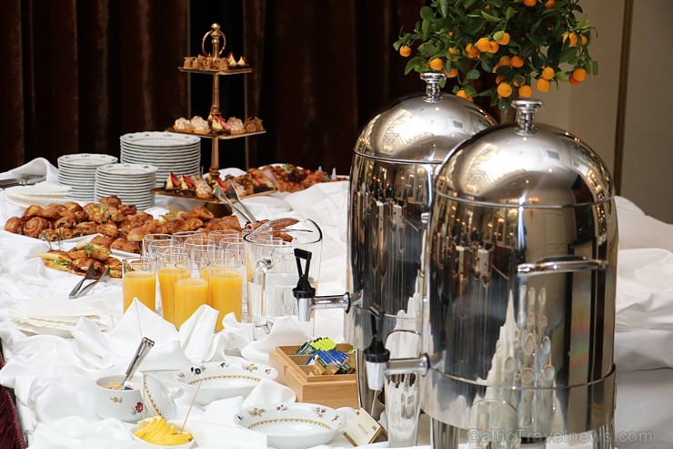 Rīgas 5 zvaigžņu viesnīca «Grand Palace Hotel» ar Martas balli saziedo gandrīz 23 000 eiro un šo summu dāvina ar vēzi slimiem bērniem - BKUS Onkohemat Rīgas 5 zvaigžņu viesnīca «Grand Palace Hotel» ar Martas balli saziedo gandrīz 23 000 eiro un šo summu dāvina ar vēzi slimiem bērniem - BKUS Onkohemat 193133