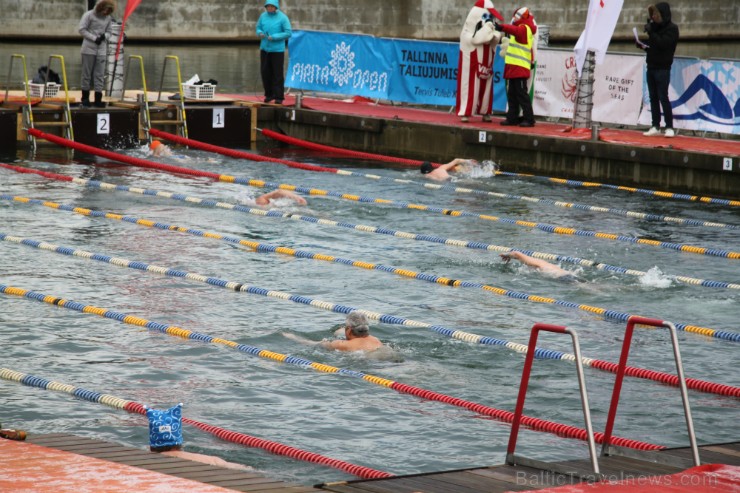 Travelnews.lv redakcija apmeklē Pirita Open Winter Swimming Festival 2017 Igaunijā 193795
