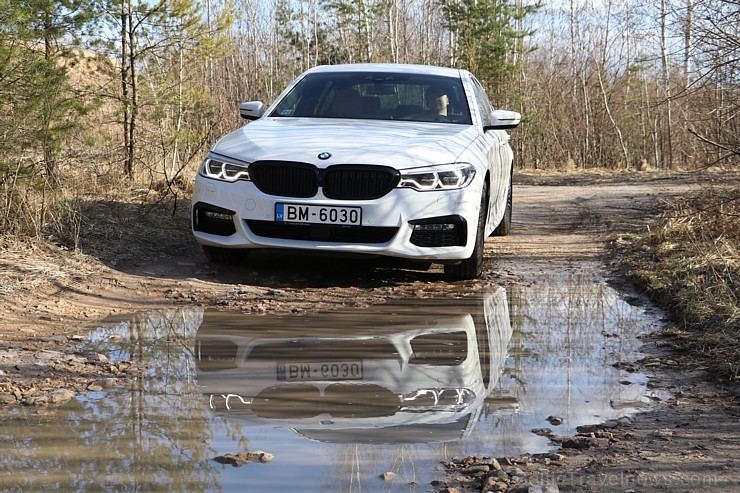 Travelnews.lv redakcija apceļo Vidzemi ar jauno BMW 530d XDrive 194174