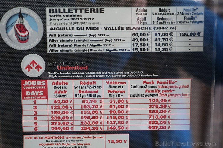 Travelnews.lv redakcija apmeklē 3 842 metru augsto Alpu virsotni «Aiguille du Midi». Atbalsta: Club Med 194595