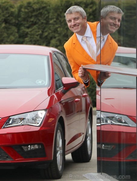 Auto noma «Sixt» turpina izaugsmi Latvijā un Baltijā ar jaunām SEAT zīmola automašīnām 194642