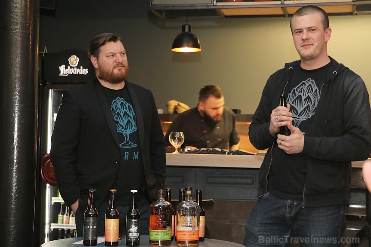 Alus restorāns «Easy Beer» Vecrīgā rīko garšu vakaru amerikāņu stilā «Alus - burbons - ēdiens» 195839