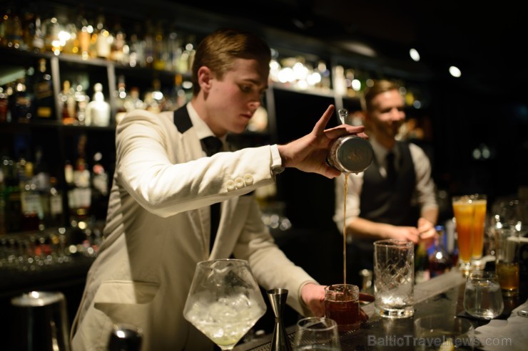 Pasaulslavenais «American Bar» Rīgā prezentē savu kokteiļu karti 196073