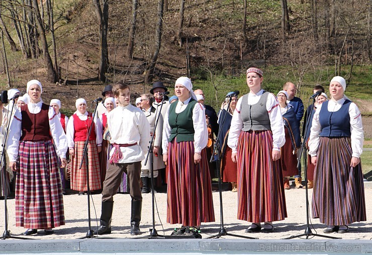 Rēzeknē 5.05.2017 atklāj Latgales kongresa simtgadei veltītu pieminekli 196414