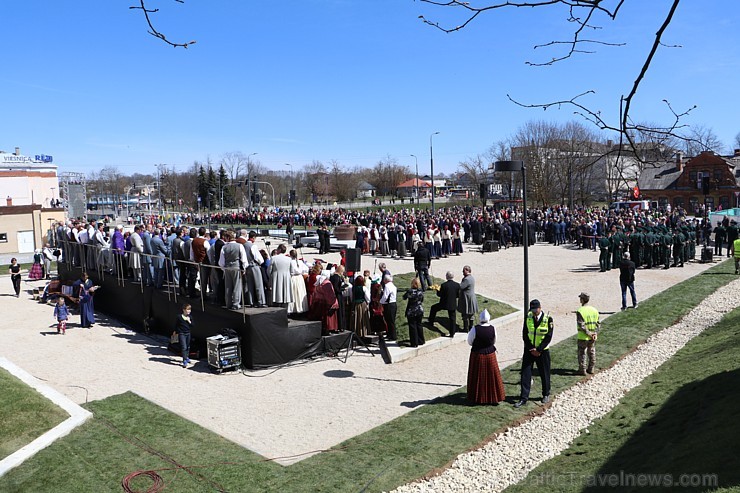 Rēzeknē 5.05.2017 atklāj Latgales kongresa simtgadei veltītu pieminekli 196418