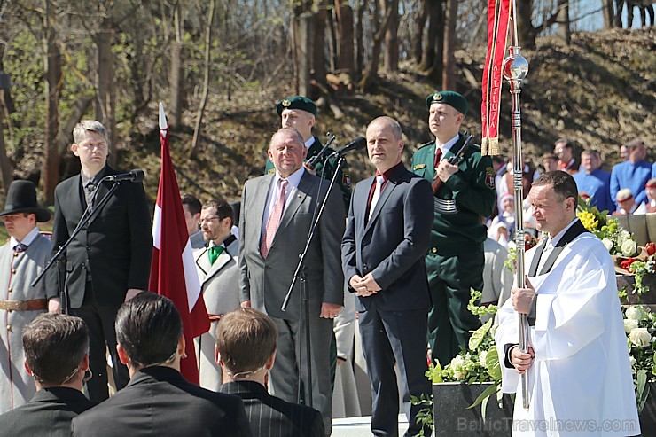 Rēzeknē 5.05.2017 atklāj Latgales kongresa simtgadei veltītu pieminekli 196419