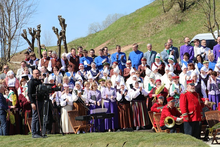 Rēzeknē 5.05.2017 atklāj Latgales kongresa simtgadei veltītu pieminekli 196434