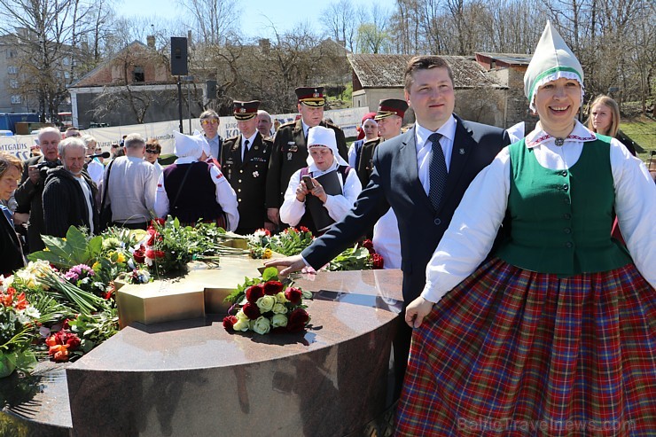 Rēzeknē 5.05.2017 atklāj Latgales kongresa simtgadei veltītu pieminekli 196438