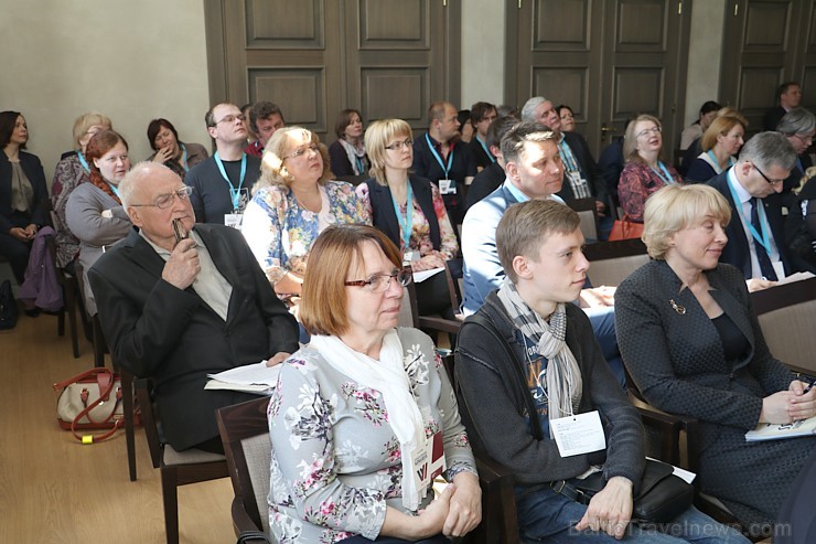 Latgalieši Latgolys symtgadis kongresā spriež par sava novada nākotni, kas notika 5.un 6.maijā Rēzeknē Latgalieši Latgolys symtgadis kongresā spriež par sava novada nākotni, kas notika 5.un 6.maijā Rēzeknē 197295
