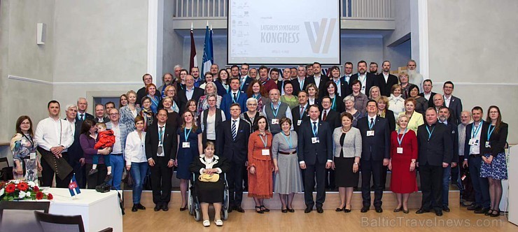 Latgolys symtgadis kongresa rezolūcija, kas tika pieņemta 6.05.2017 Rēzeknē, aicina stiprināt un attīstīt latgalisko kultūrvidi Latgalē Latgolys symtgadis kongresa rezolūcija, kas tika pieņemta 6.05.2017 Rēzeknē, aicina stiprināt un attīstīt latgalisko kultūrvidi Latgalē 197462