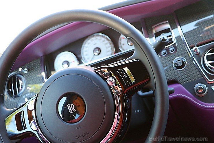 Travelnews.lv redakcija apceļo Vidzemi ar jauno «Rolls-Royce Ghost Black Badge» 200028
