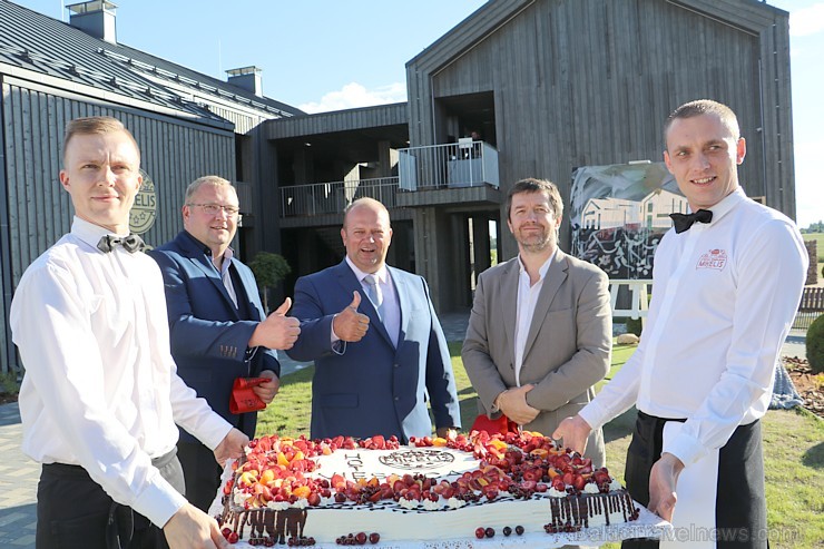 Atpūtas komplekss «Miķelis» pie Bauskas atklāj jaunu un modernu viesnīcu 201861