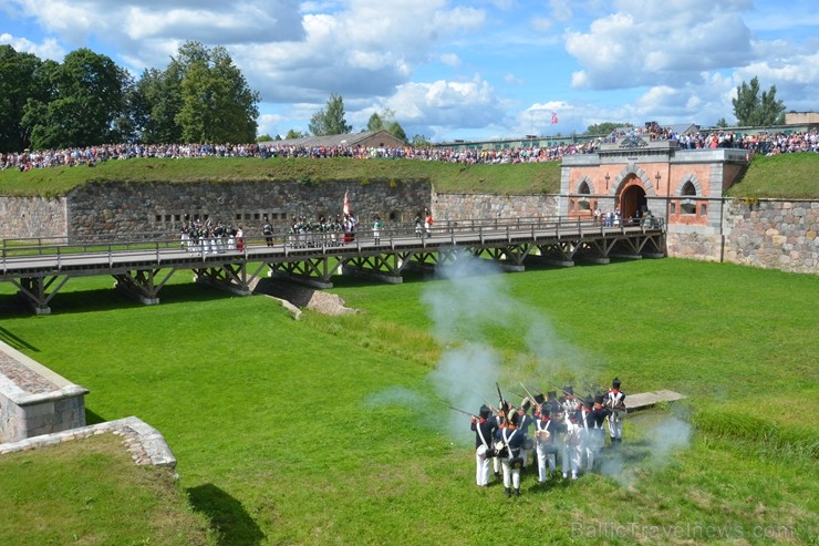 Daugavpils cietoksnī norisinājies 3. Starptautiskais vēstures rekonstrukcijas klubu festivāls «Dinaburg 1812» Daugavpils cietoksnī norisinājies 3. Starptautiskais vēstures rekonstrukcijas klubu festivāls «Dinaburg 1812» 202601