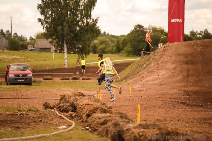 Viļakā tiekas rekordliels kvadraciklu un blakusvāģu braucēju skaits. 203298